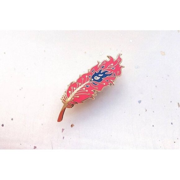 Phoenix Feather Pin - Gold Plated Fantasy & Mythical Jewelry & Brooch - Picture 6 of 9